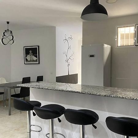Apartamentos Manrique Херес де ла Фронтера Екстериор снимка